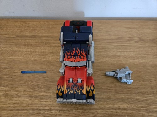 Transformers film leader - transformers, film.