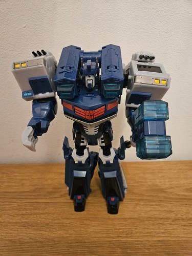Transformers animated leader - animated.,